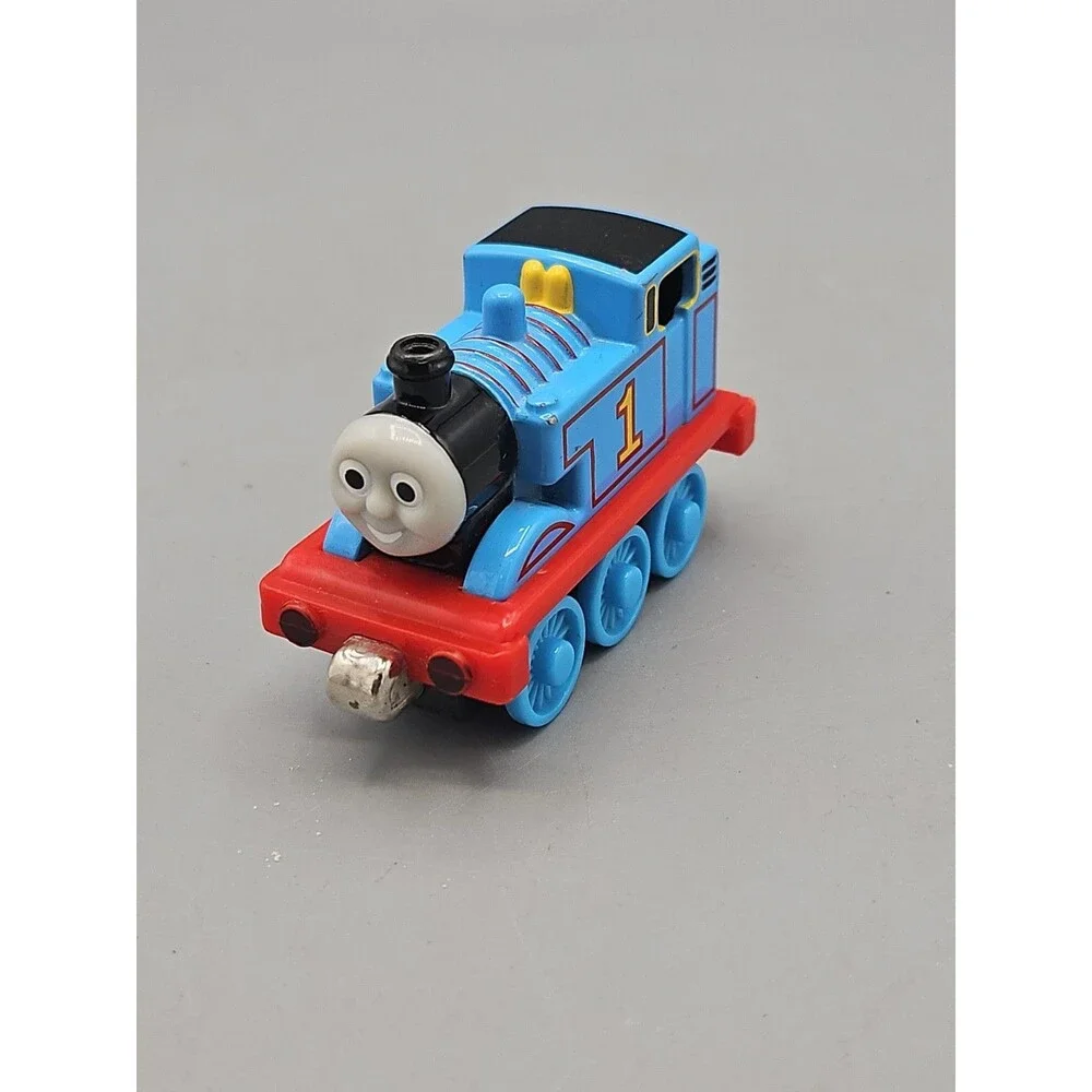 Thomas & Friends Thomas 2002 Take N Play Along Train Tank Engine Diecast Metal